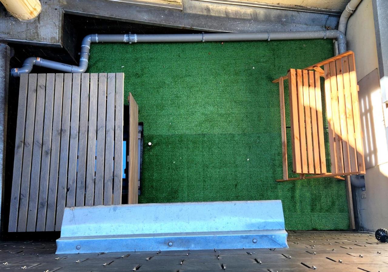 "Colbert Triplex" 3 Chambres - Balcon - Patio - Cathedrale Тур Екстериор снимка